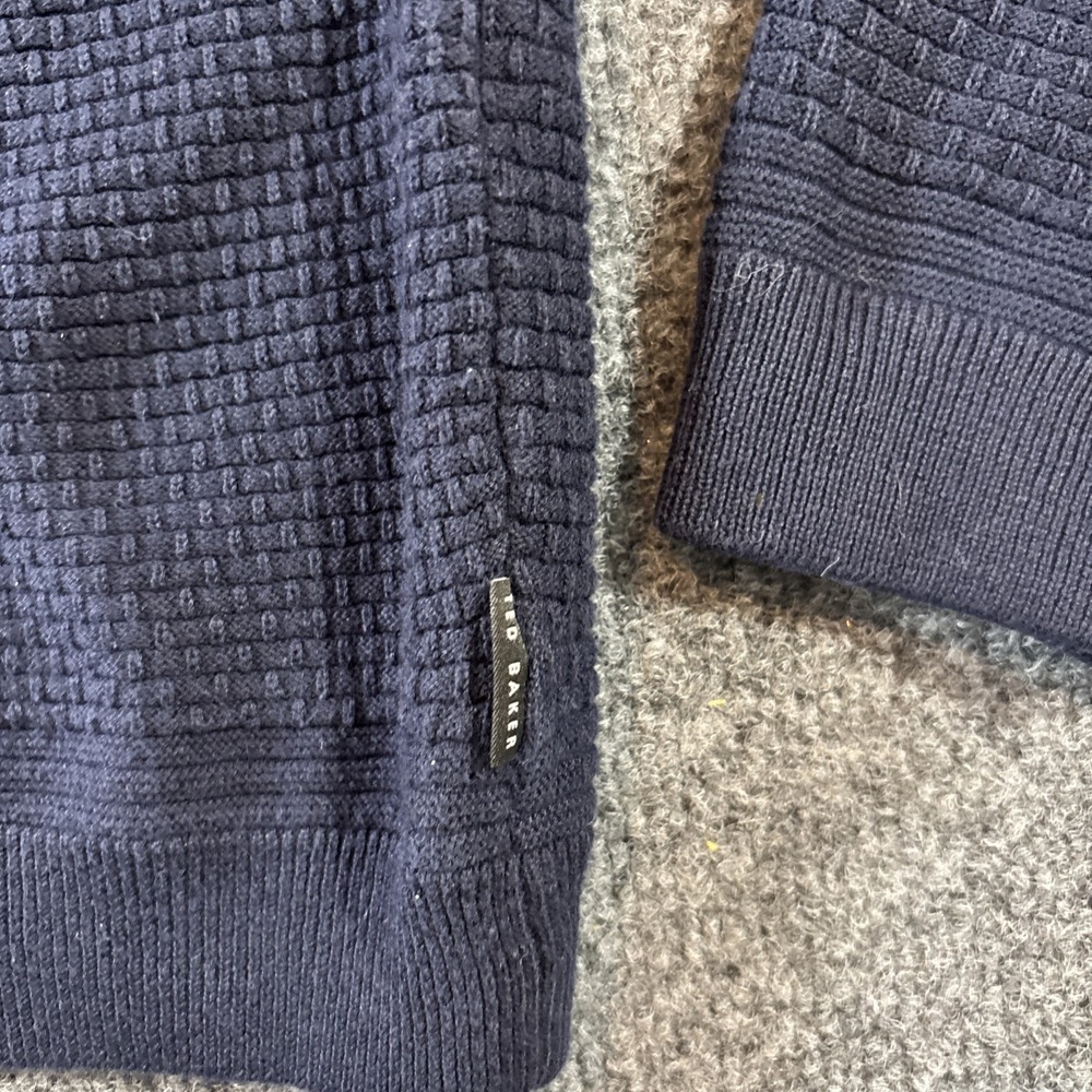 Ted Baker London Blue Crewneck Knit Sweater Men's Size 2 Small - Picture 3 of 6